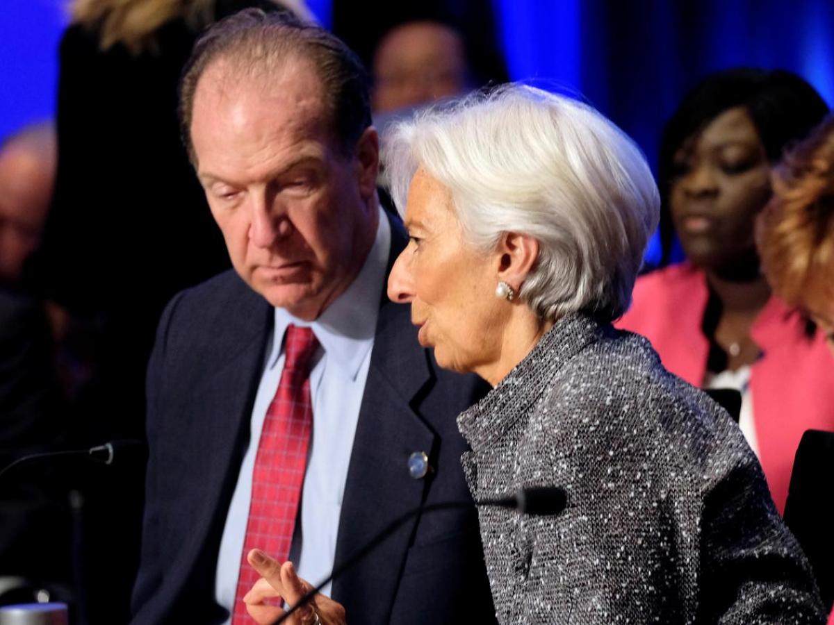  FILE PHOTO: World Bank Group President David Malpass and IMF Managing Director Christine Lagarde at the IMF and World Bank's 2019 Annual Spring Meetings, in Washington, U.S. April 13, 2019. REUTERS/James Lawler Duggan
