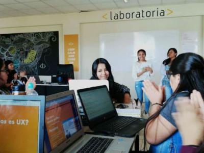 Students of Laboratoria, a Peru-based nonprofit that trains young women from low-income backgrounds to become software developers in the tech sector. Photo by: Laboratoria